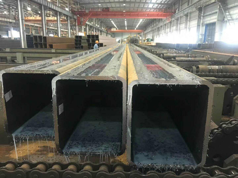 建华Q355B无缝方管